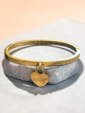 Love Heart Charm Bangle Bracelet Engraved w London Paris New York Los Angeles
